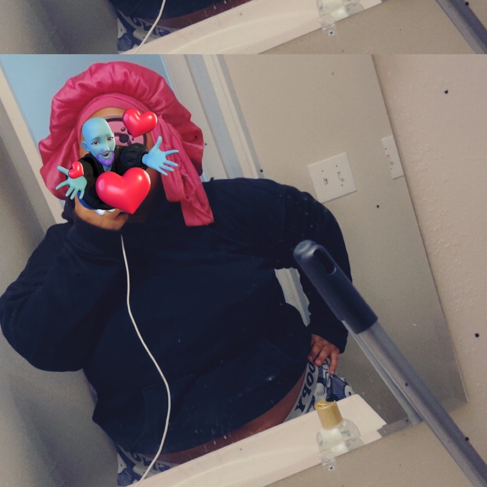 Meet your Posher, S a m a n e